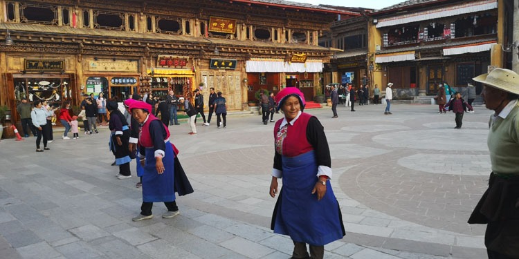 Shangri-La Old Town, Dukezong Ancient Town