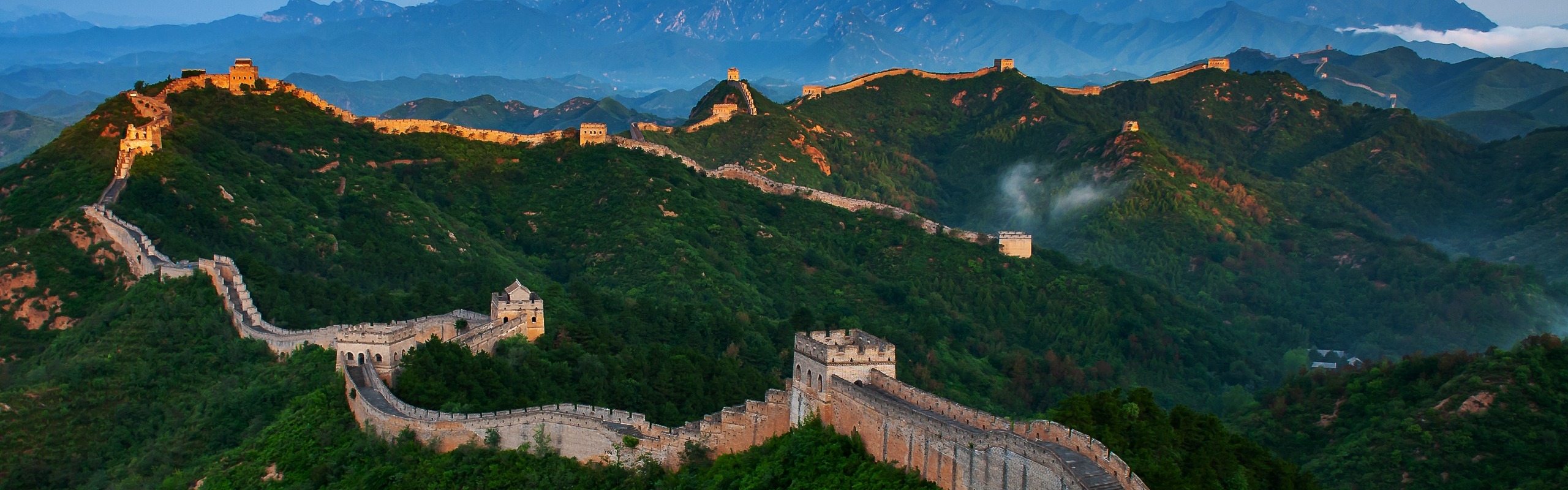 One Day Jinshanling Great Wall Hiking Tour
