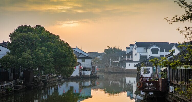 Tongli
