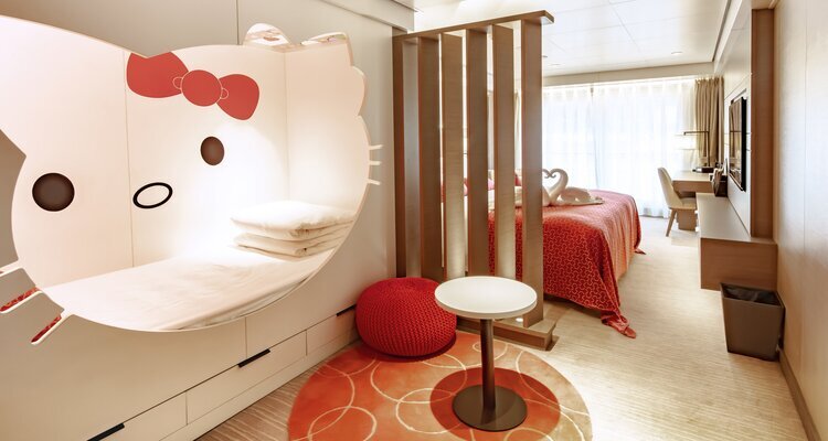 Century Glory's Family Suite