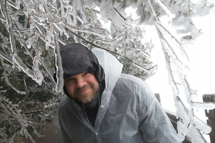 Watching Rime Ice in Zhangjiajie in Winter