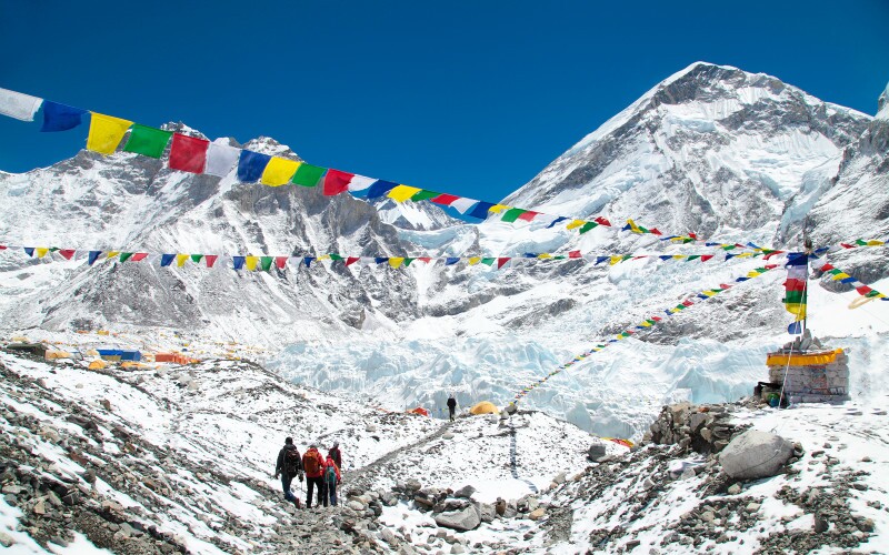 The Best Time to Go to Mount Everest
