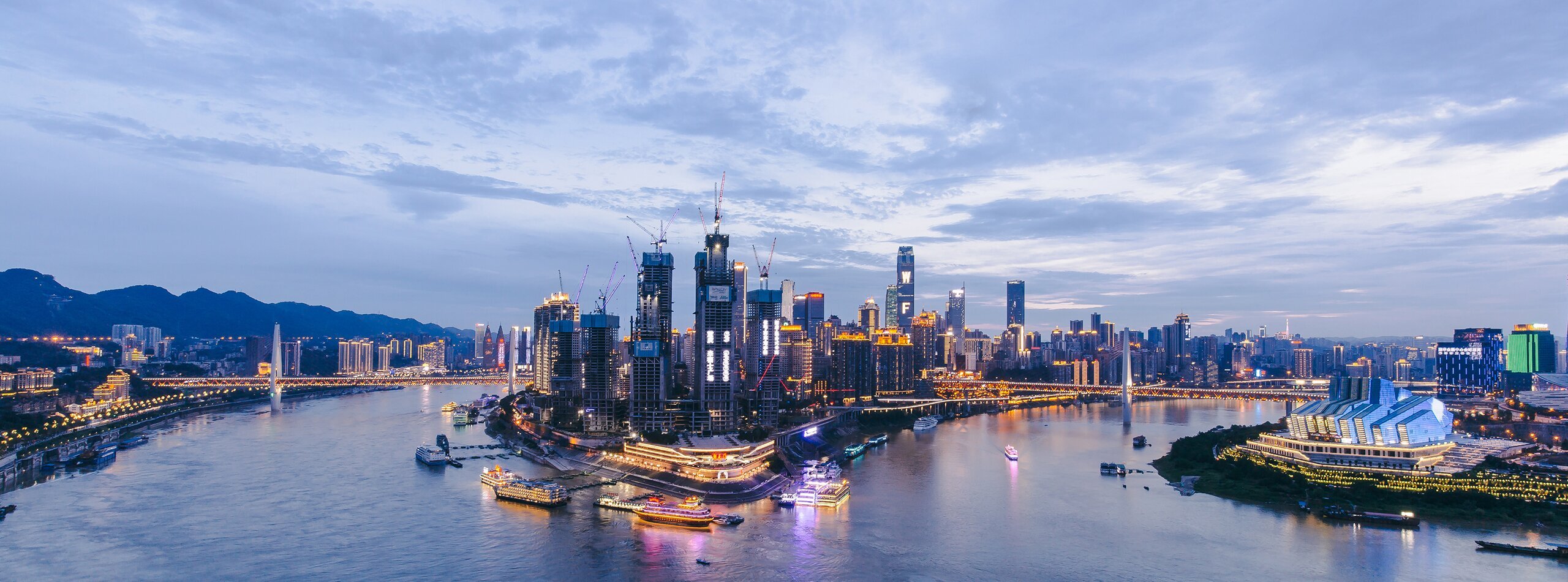 Tour Privato di 5 Giorni a Chongqing