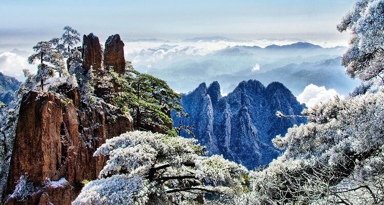 The Yellow Mountains under the Snow