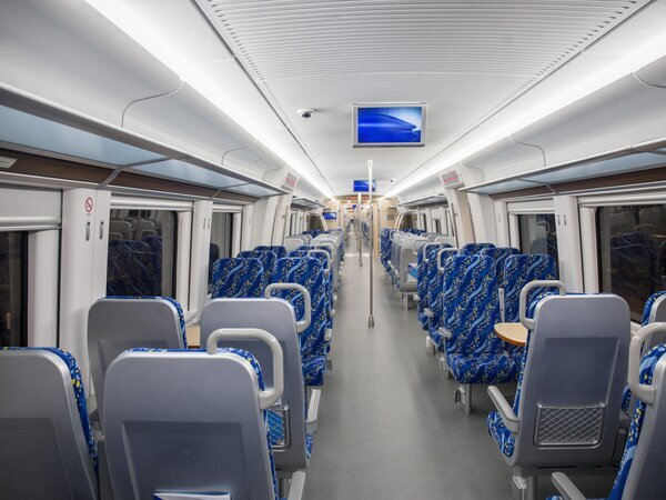 高速鉄道で巡る快適な旅