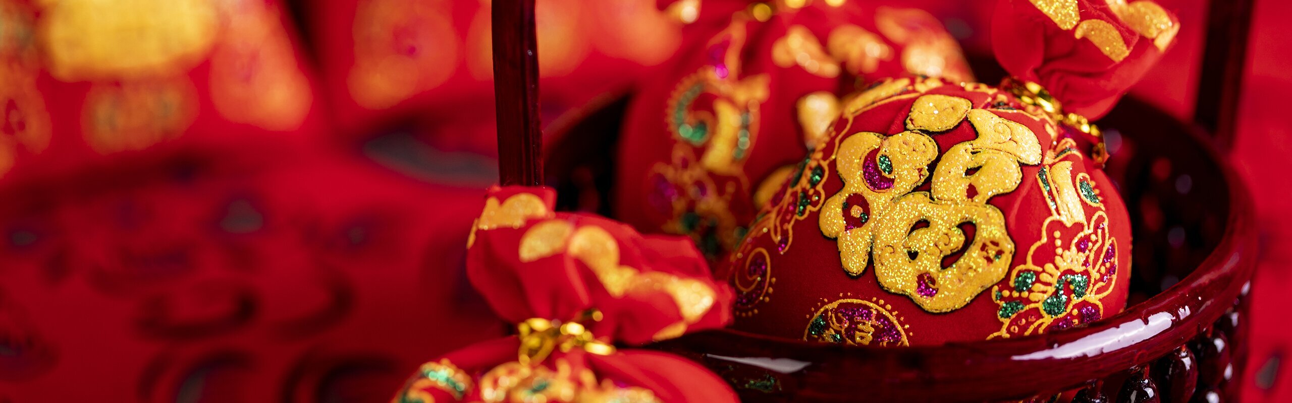 26 Best Chinese New Year Gifts for Friends, Coworkers, Clients...