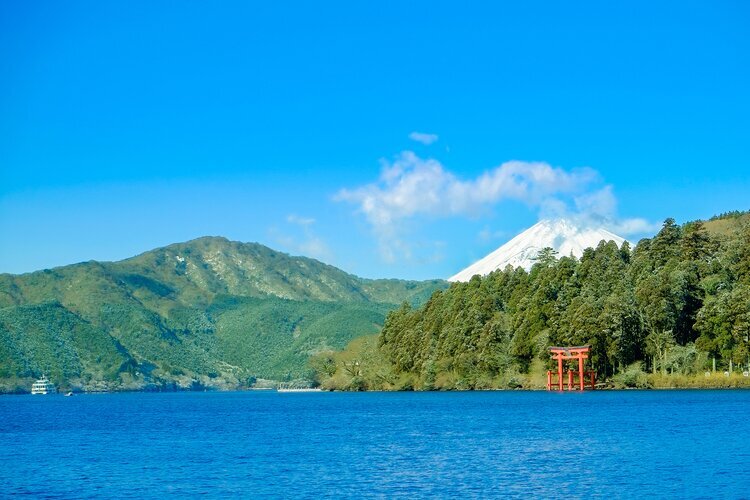 Lake Ashi