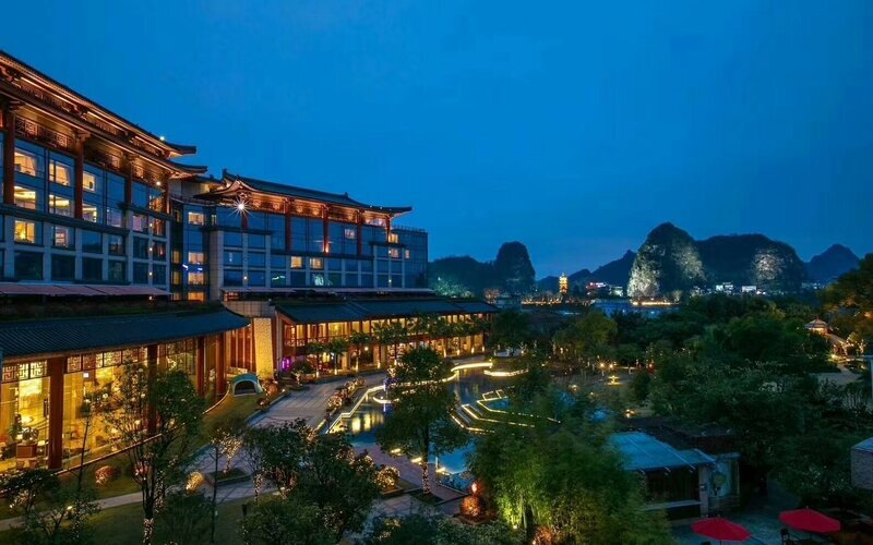 Stay in Guilin or Yangshuo