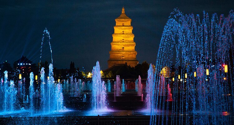 Fountain Show at the Big Wild Goose Pagoda Square