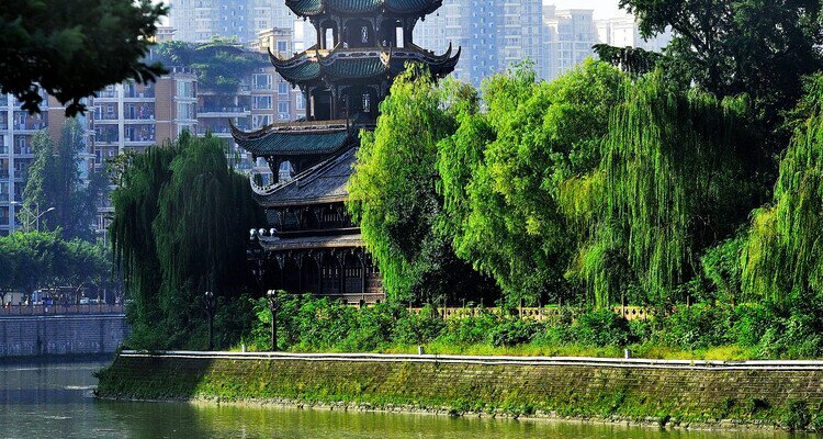 Wangjiang Pavilion by the river