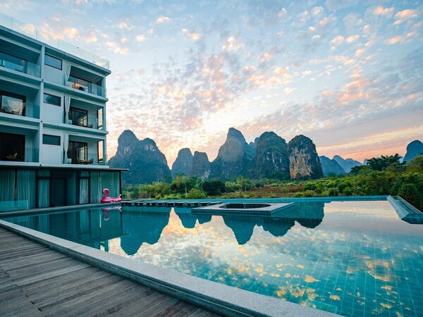 Hotel mit Swimmingpool in Yangshuo