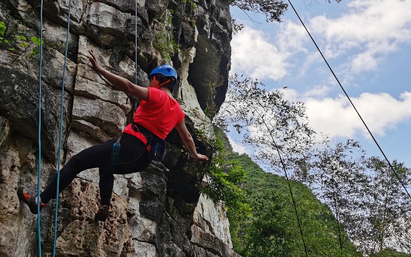 Home  Taiwan Rock Climbing Guides