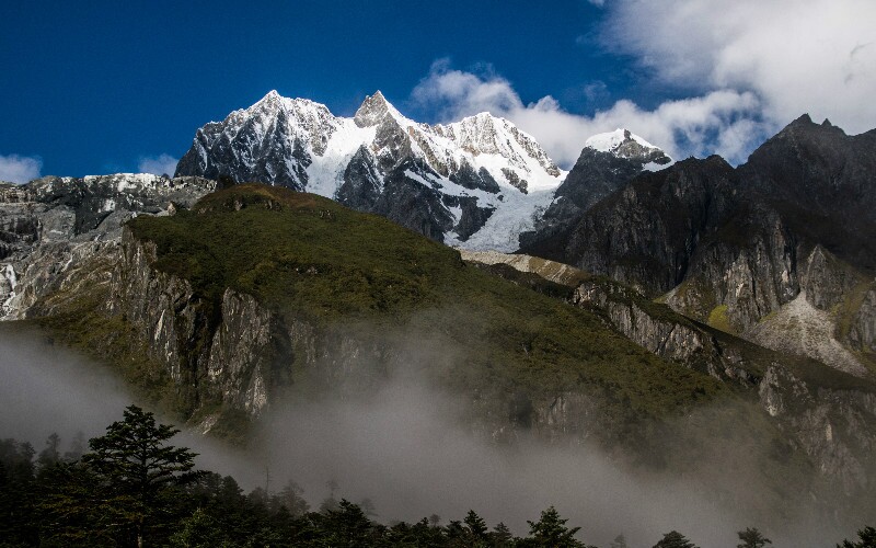  Hailuogou Scenic Area 