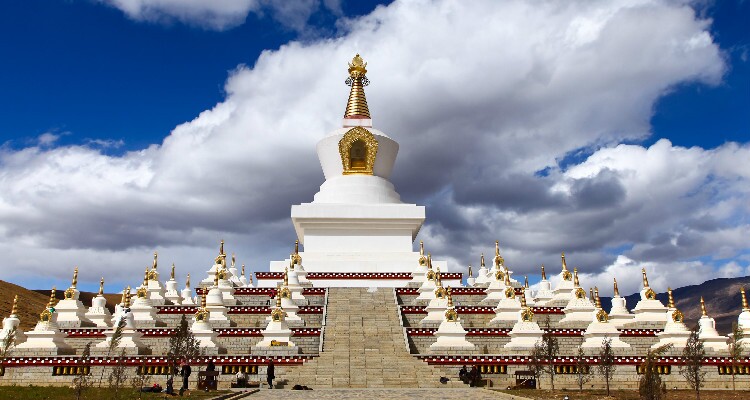 the white Tibet pagodas