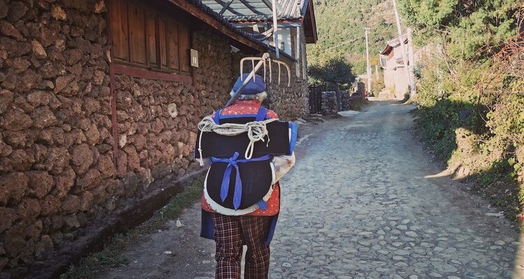 the bed room of Rock