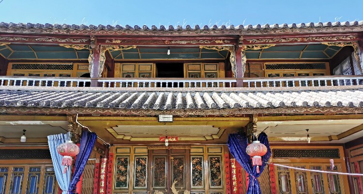 Bai house