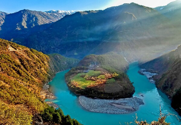the big bend of Nu River