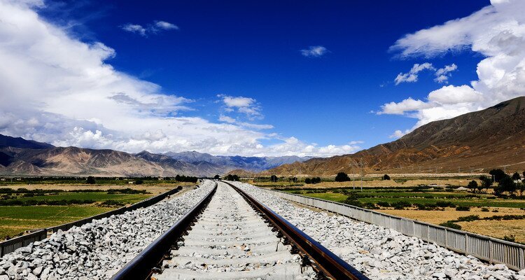 Scenery along the Qinghai–Tibet Railway