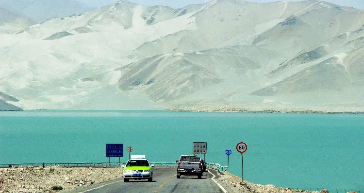 Baisha Lake