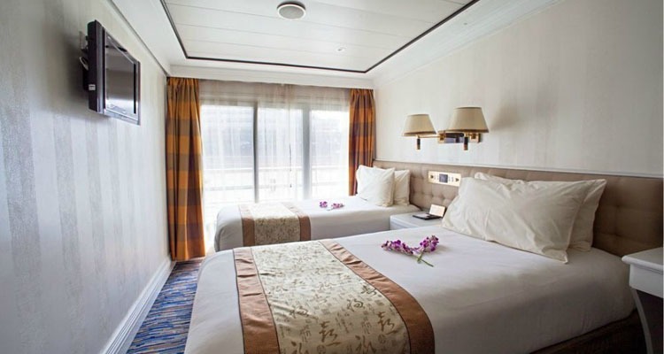 Victoria Anna Superior Cabin