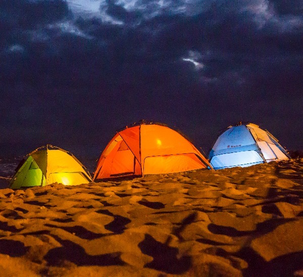 6-Day Huitengxile Grassland and Kubuqi Desert Tour with Hiking and Camping