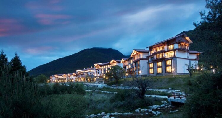 Hilton Linzhi Resort