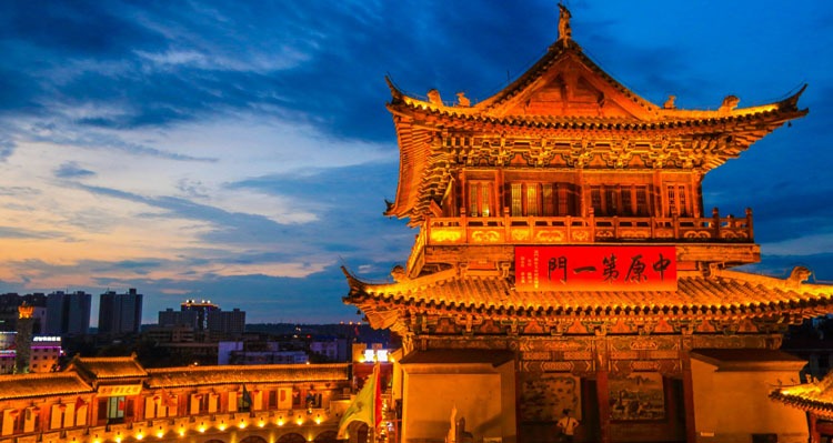 a bullet train in the station