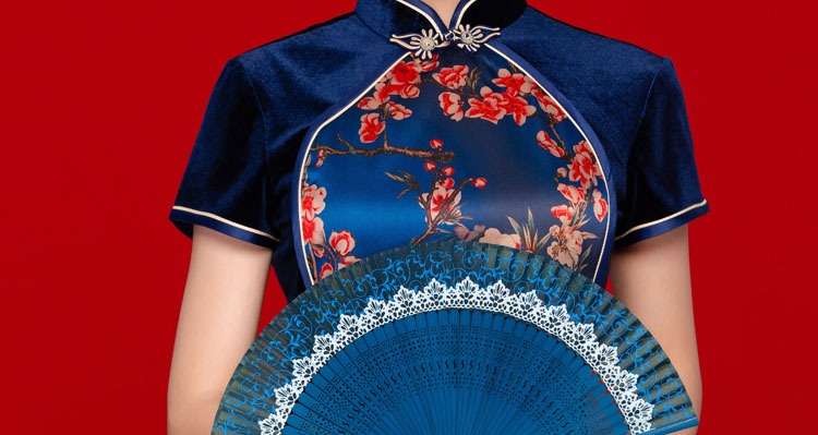 4-traditional-chinese-clothing-and-dress-hanfu-qipao-tang-suit