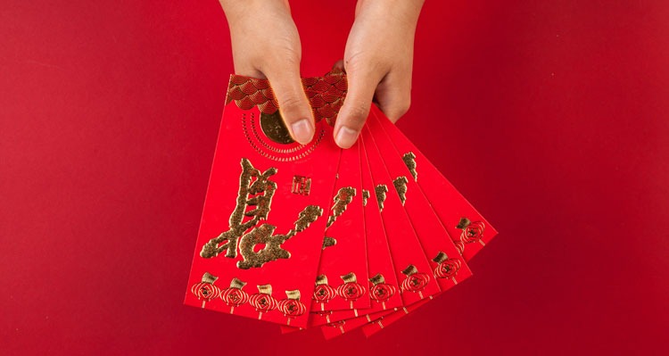 give red envelopes