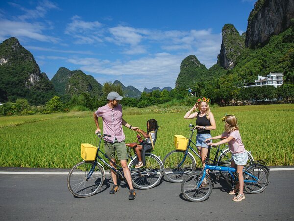 Pedalando a Yangshuo