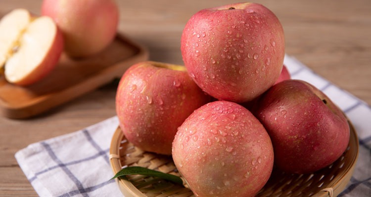 chinese new year fruits