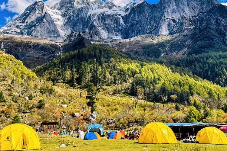 成都 四姑娘山 登山 観光
