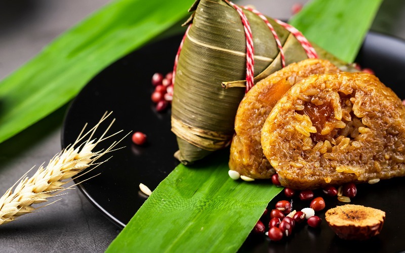 Zongzi at Dragon Boat Festival: Why Eat and How to Make/Eat?