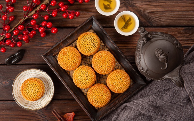 12 Traditional Mid-Autumn Festival Foods: Symbolic Meanings 