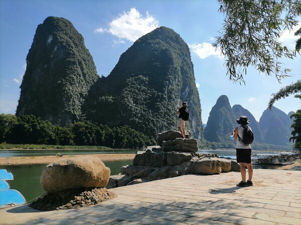 Escursione lungo il fiume Yulong