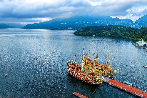 Sightseeing Cruise on Lake Ashi