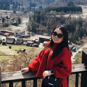 Travel advisor Albee