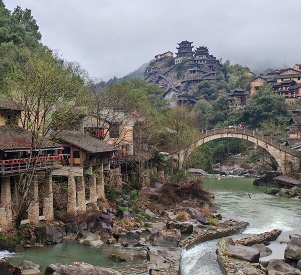 8-Day Wangxian Valley, Wuzhen, Hangzhou and Shanghai Photo-Worthy Tour