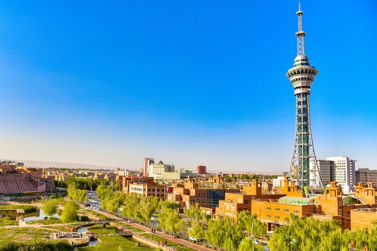 Кашгар — подходящее место для съёмок в уйгурском костюме