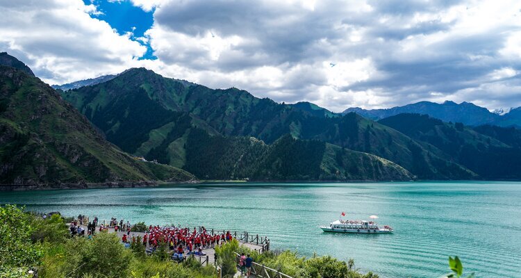 ウルムチの天池