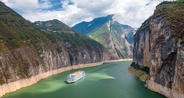 Yangtze River gorge