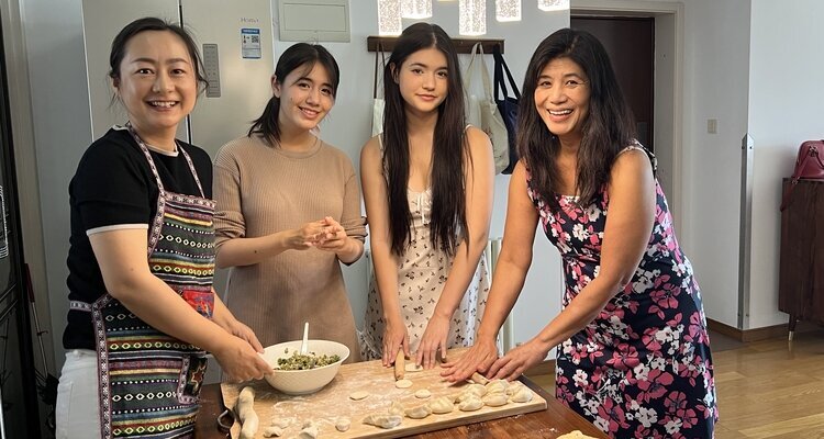 dumpling making 