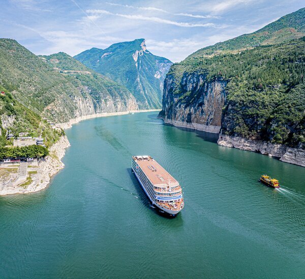 China Yangtze River cruise