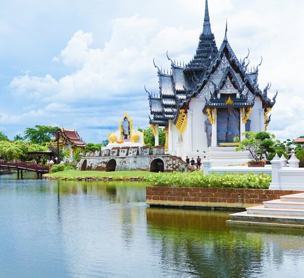the Thai buildings