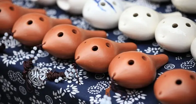 pottery xun