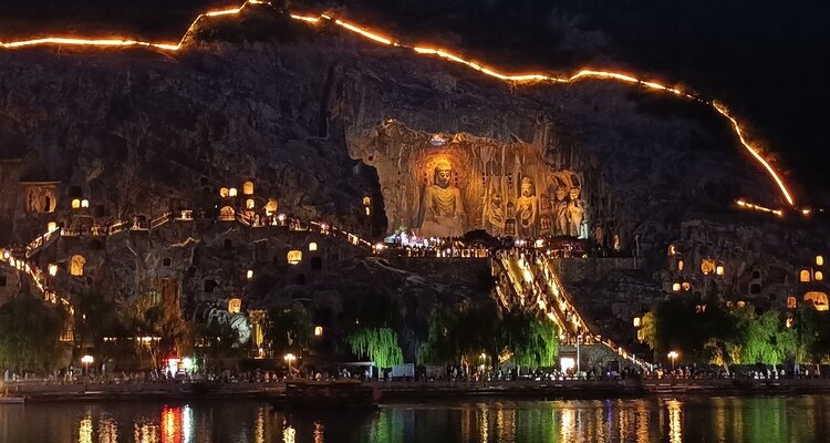 Longmen Grottoes at night