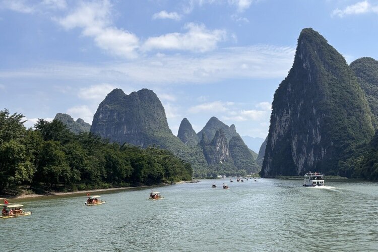 Crociera sul Fiume Li