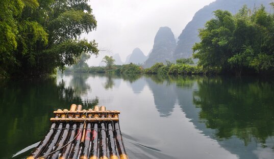 Une balade en radeau de bambou