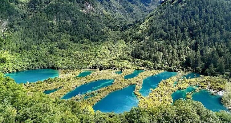 Huanglong of Jiuzhaigou