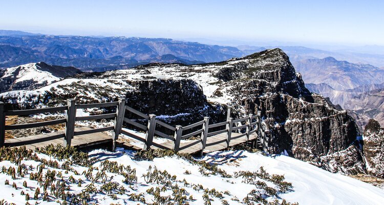 Jiaozi Snow Mountain
